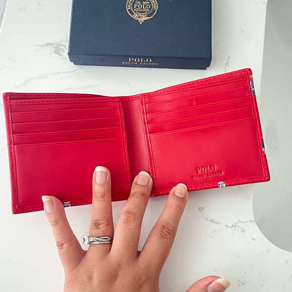 Polo by Ralph Lauren Red Bear Motif Card Holder - Picture 6 of 6